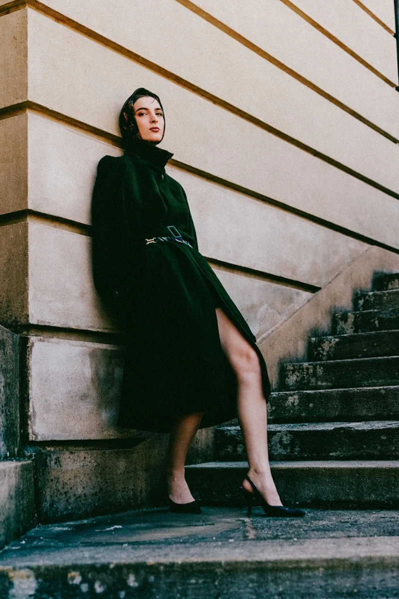 Vintage en clave actual: por qué las prendas eternas vuelven a marcar tendencia