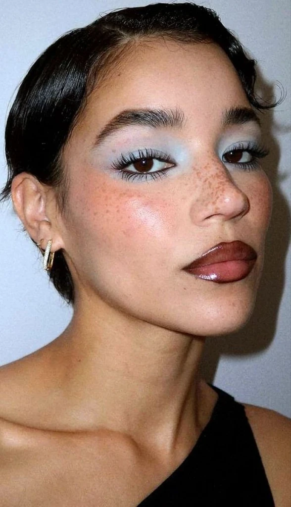 3 tendencias de makeup para festivales que transforman el look 