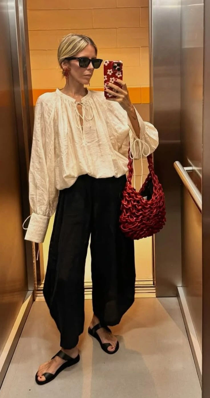 Alerta tendencia: las blusas invaden el otoño y se llevan así