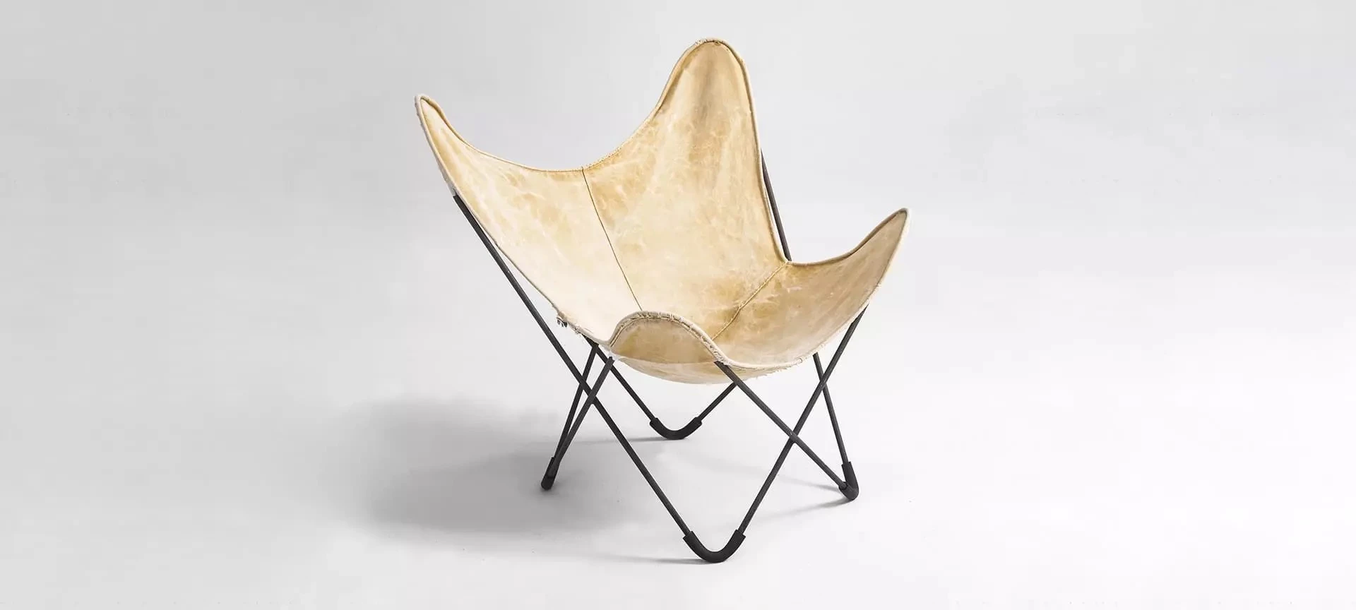 La silla BKF (o sillón Mariposa), diseñada en 1938 por Bonet, Kurchan y Ferrari Hardoy en Argentina, 