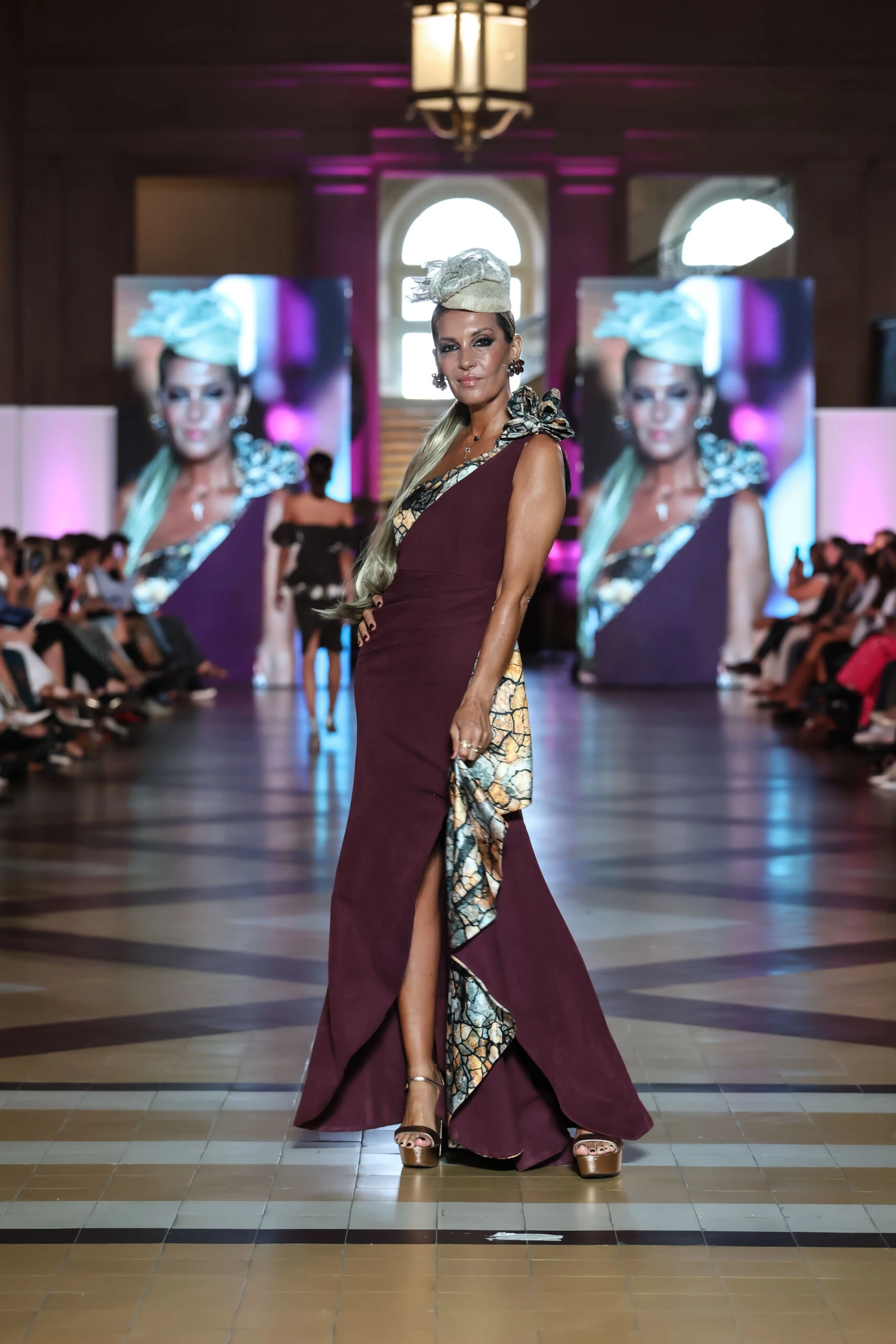 Desfile de Valentina Musa.