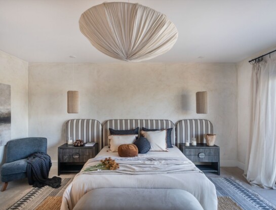 Dormitorios de revista 2026: los estilos que redefine el lujo con calma y naturalidad  