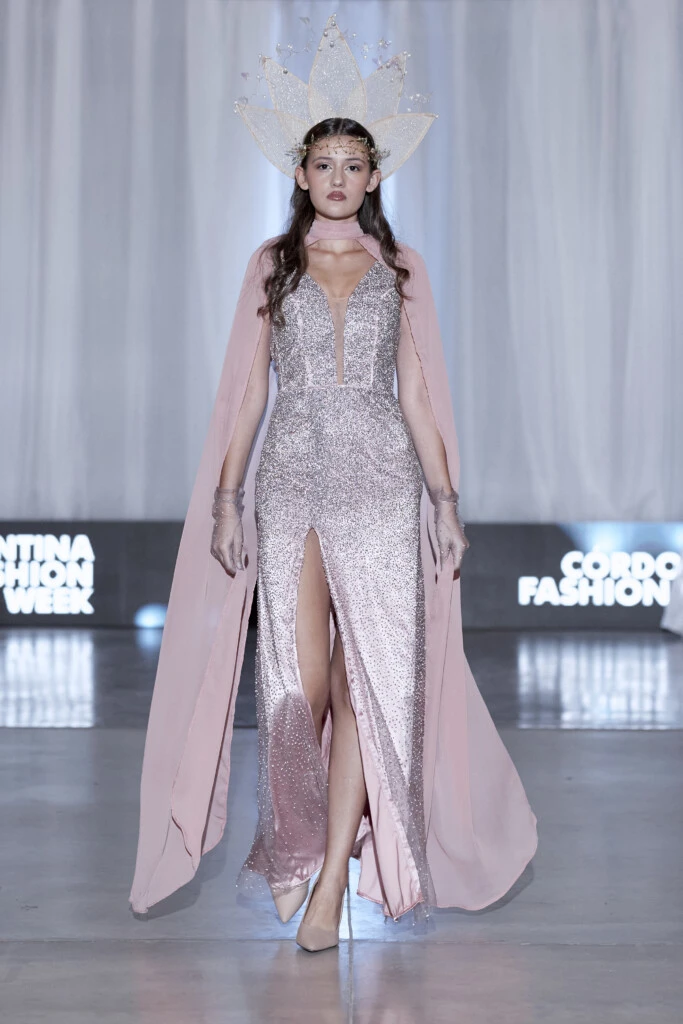 Muy Americano by Marysol