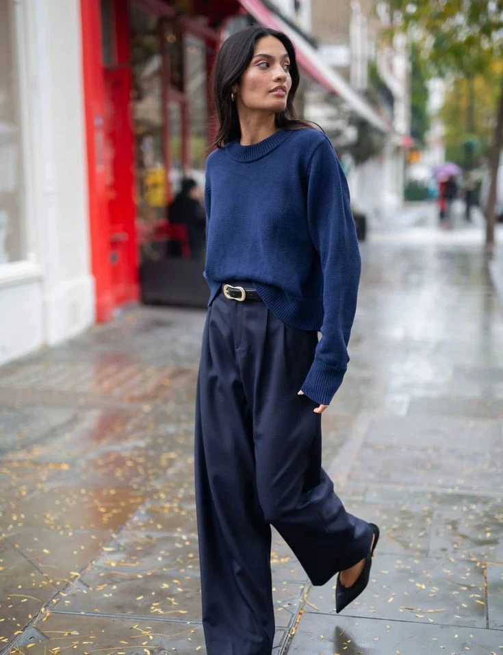 Pantalón sastrero más suéter