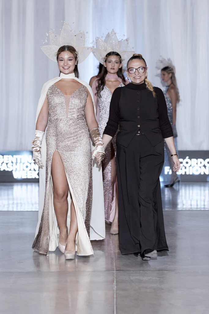 Muy Americano by Marysol