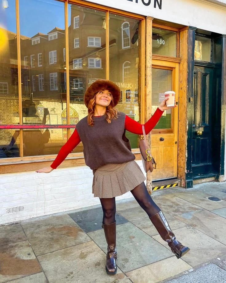 Guía de estilo: 7 looks de otoño inspirados en los años 60 que vuelven a ser tendencia