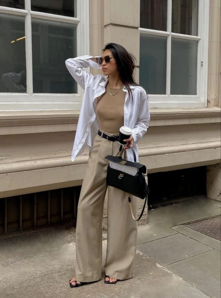 Es un estilo clásico y elegante.