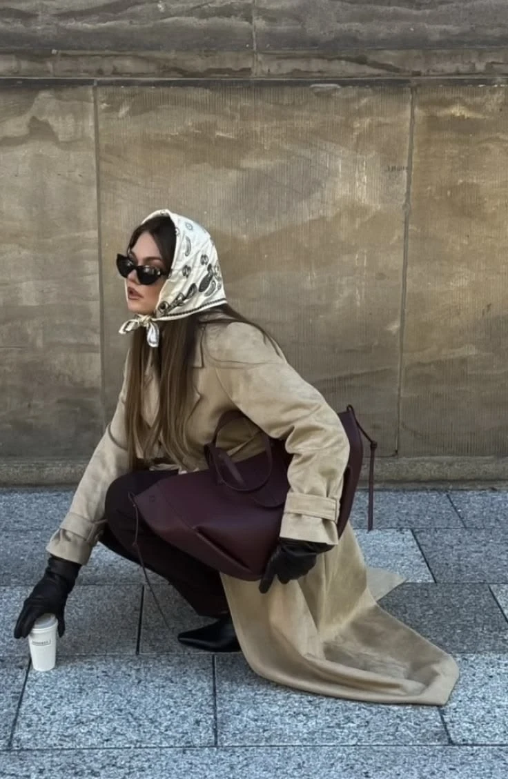 Los accesorios tendencia del otoño 2026 y cómo usarlos en 7 looks