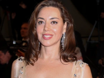 A un año de la trágica muerte de su marido, una actriz de The White Lotus anunció su embarazo DESTACADA