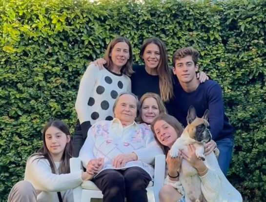 Quién es Rosa, la abuela de Franco Colapinto, y qué le dijo el piloto en el emotivo abrazo en Buenos Aires