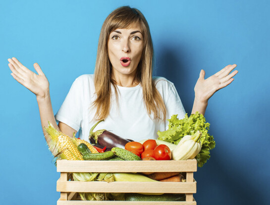 Qué comer para vivir más (y mejor): los alimentos clave según un cardiólogo