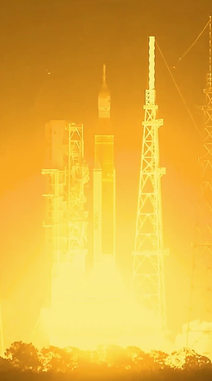 ¿Qué pasa si un astronauta tiene una emergencia en el espacio? Los secretos del traje "naranja" que salvará a la misión Artemis II