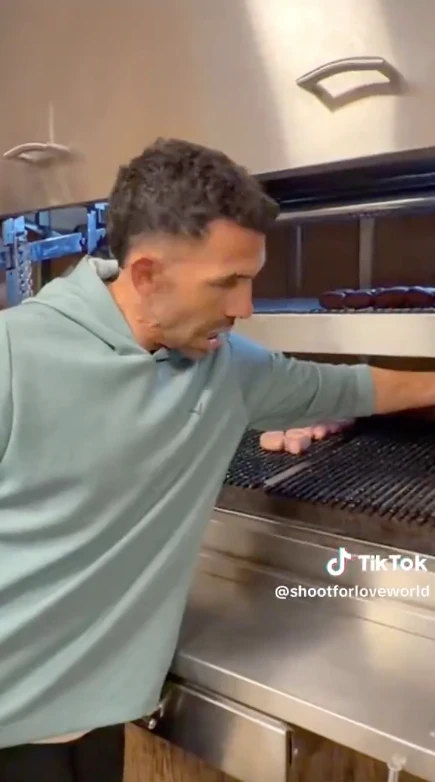 Así es la mansión de Carlos Tevez y Vanesa Mansilla en Buenos Aires