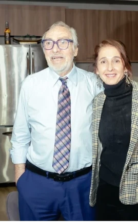 Con su pareja, Saula 