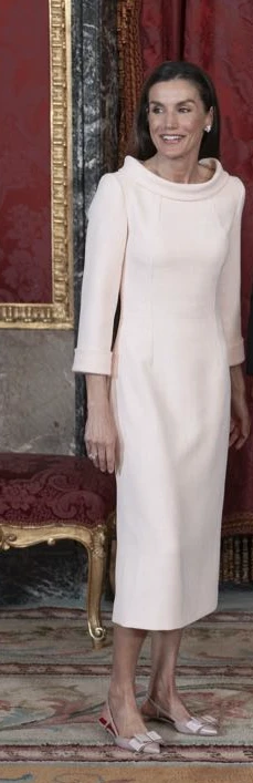 El look de Letizia en el Palacio Real que se llevó todas las miradas. 