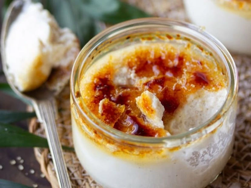 Flan de coco tostado sin horno: la receta fácil, cremosa y diferente