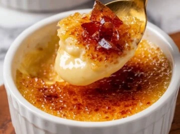 Crème brûlée con dulce de leche: la receta del postre francés con sabor argentino
