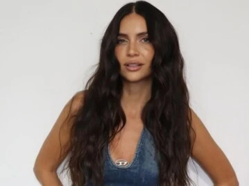 Zaira Nara confirmó el regreso del look total denim: claves para adoptar esta tendencia Y2K