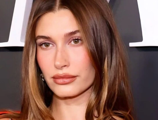 look hailey bieber