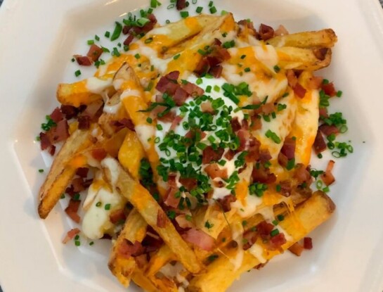 Loaded fries: la receta de las papas fritas bien cargadas e irresistibles