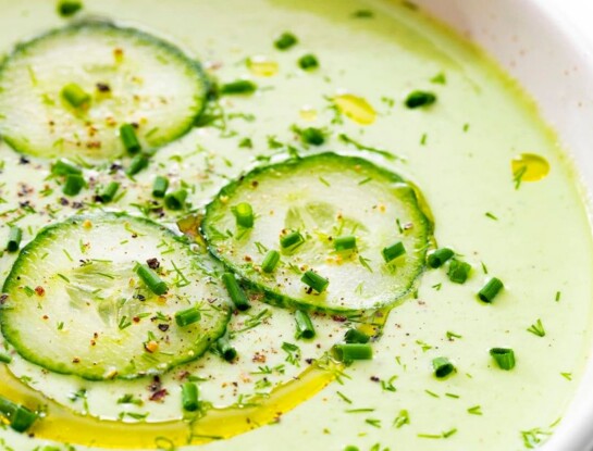 Cómo hacer sopa fría de pepino y yogur en minutos: receta fácil y saludable