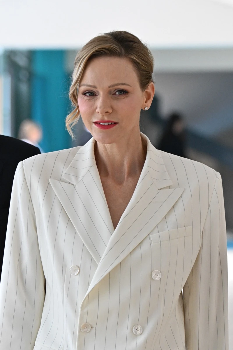 Charlene y Charlotte Casiraghi y las claves de cómo llevar la sastrería al nivel más chic