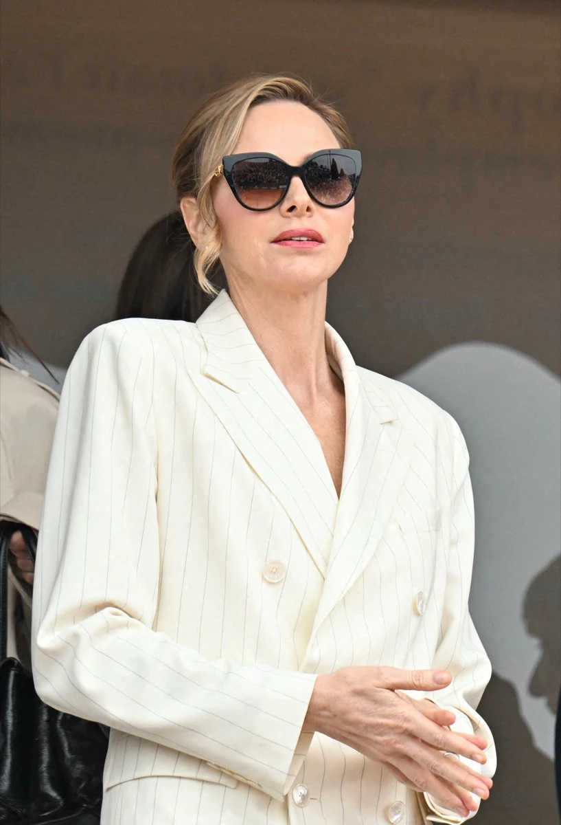 Charlene y Charlotte Casiraghi y las claves de cómo llevar la sastrería al nivel más chic