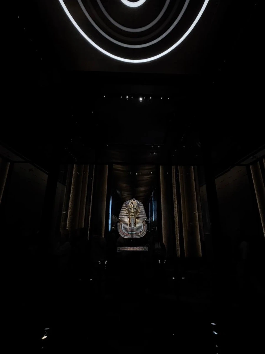 La leyenda de Tutankamón se agiganta en el Gran Museo Egipcio. 