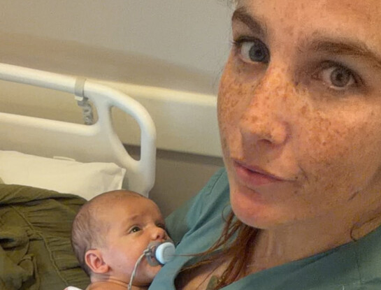 "Dejarlo en el quirófano fue muy fuerte": el duro momento que vivió Juana Repetto con Timoteo, su bebé