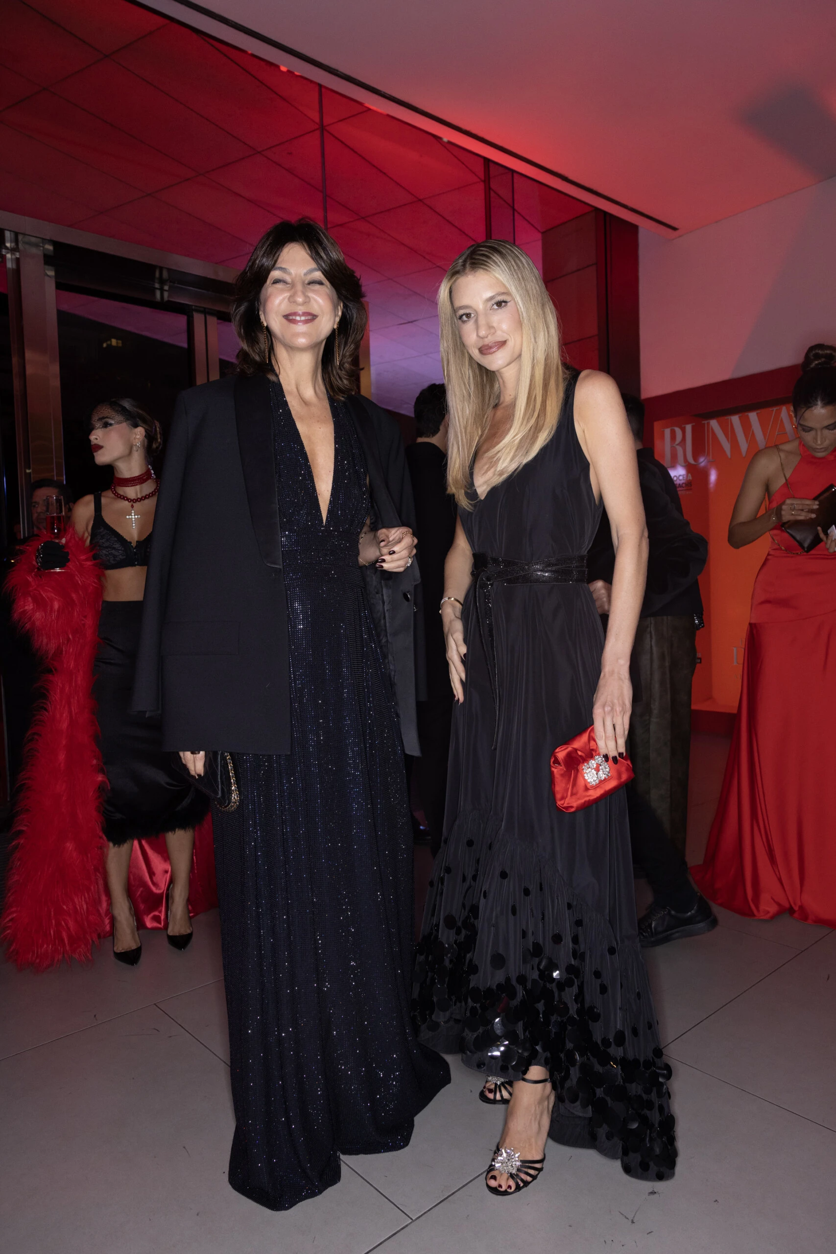 EVANGELINA BOMPAROLA Y ANGIE LANDABURU