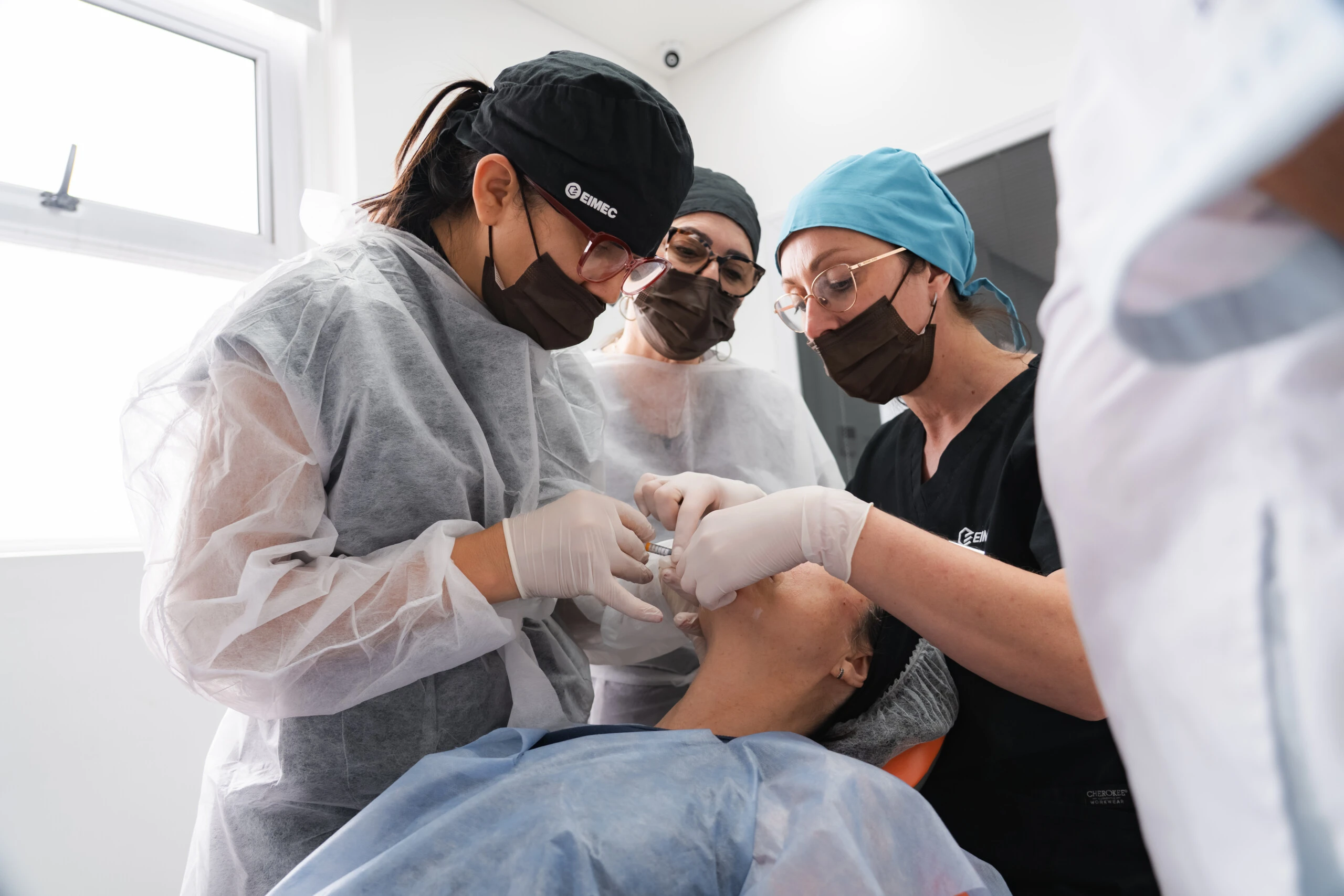 Grupos reducidos permiten una formación más rigurosa y enfocada en la práctica real.