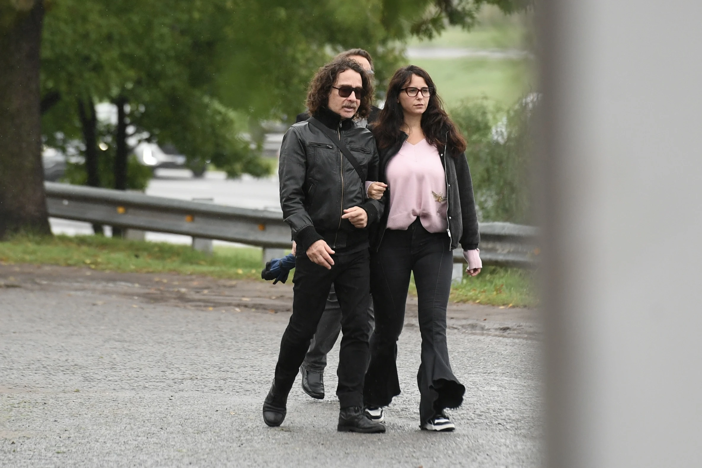 Así fue la despedida a Alejandro Farrell: familiares, amigos y figuras del espectáculo le dieron el último adiós