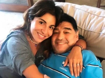 Giannina Maradona se quebró en medio del juicio por Diego Maradona