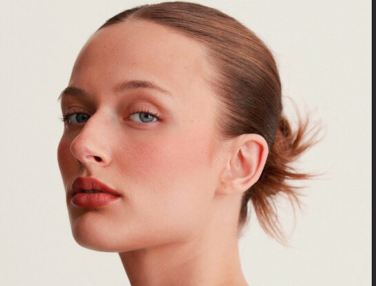 Blush draping: la técnica que levanta la cara sin cirugía