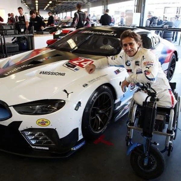 Alex Zanardi: perdió las piernas, fue dado por muerto y volvió a sobrevivir a otro accidente extremo