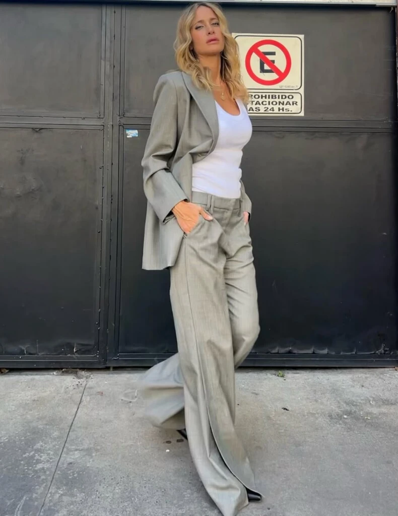 El look de Julieta Prandi. Foto: IG