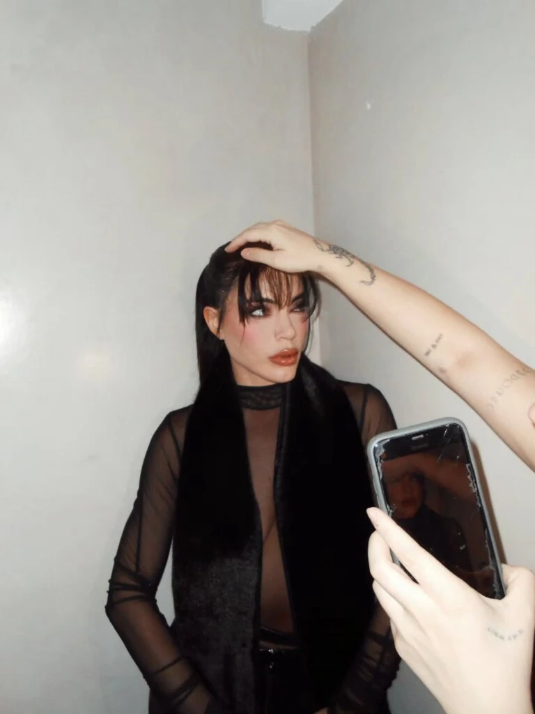 El look de Emilia Attias. Foto: IG