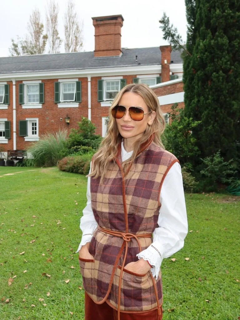 El look de María Vázquez. Foto: IG