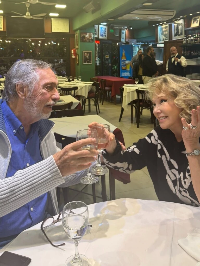 “Maestro, sos el mejor compañero que tuve. Gracias por cuidarme, enseñarme y por ser como sos. Te adoro, Solita❤️”.