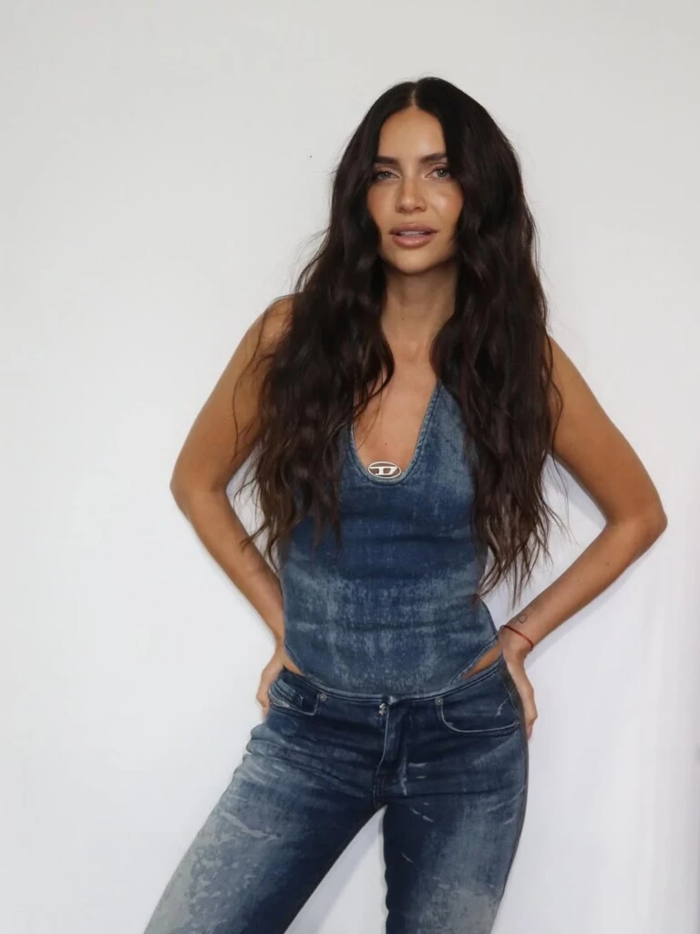 El look de Zaira Nara. Foto: IG