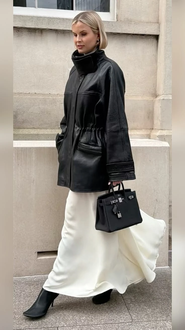 7 looks para usar el abrigo con cuello tubo: la tendencia que domina el otoño