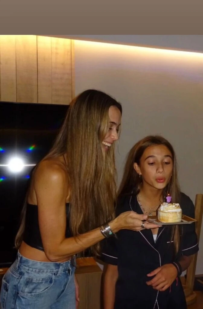 La que me hizo entender que el amor eterno sí existe. Feliz cumple Lupita! Te amo hija”, escribió.