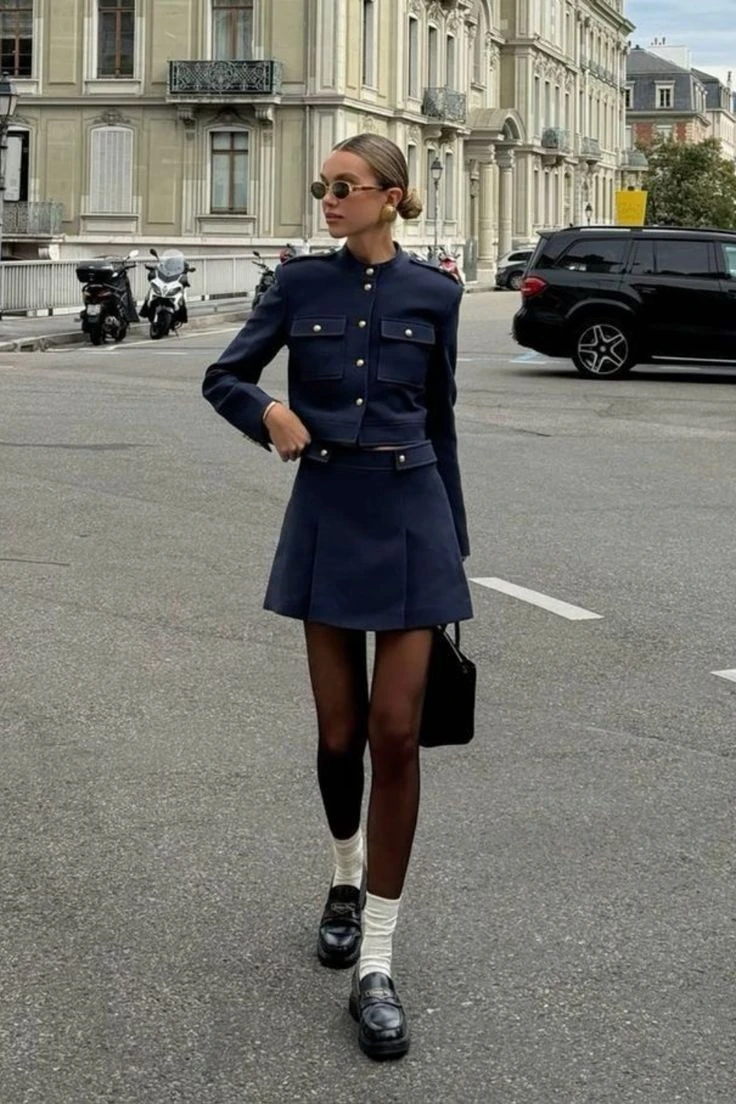 Guía de estilo: 7 looks de otoño inspirados en los años 60 que vuelven a ser tendencia