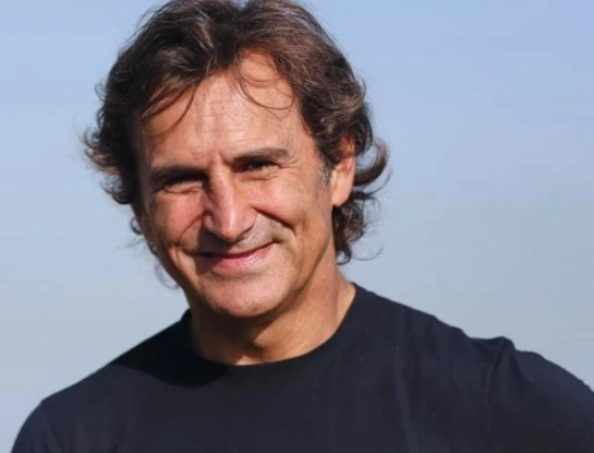 Alex Zanardi: perdió las piernas, fue dado por muerto y volvió a sobrevivir a otro accidente extremo