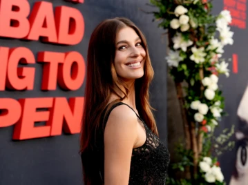 Quién es Camila Morrone, la actriz argentina que triunfa en Hollywood y protagoniza una de las series más vistas de Netflix