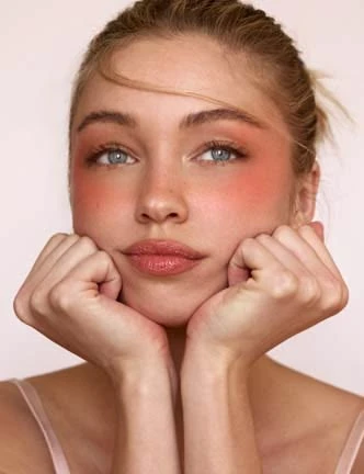 Cuándo elegir rubor en crema o en polvo.