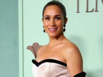 El guiño de Meghan Markle a Lady Di en Australia: los detalles de un look lady impecable