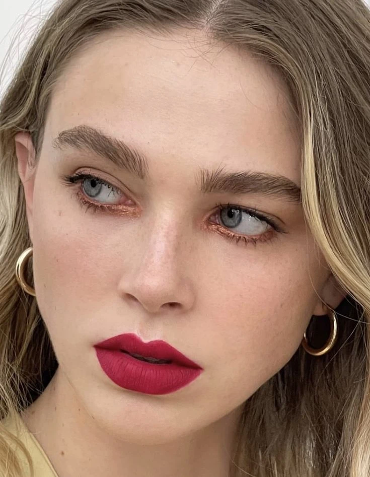 Statement lips: cómo recrear el maquillaje que convierte a los labios en protagonistas