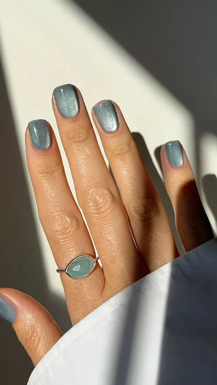 Las 6 tendencias en manicura que van a dominar el otoño en 2026