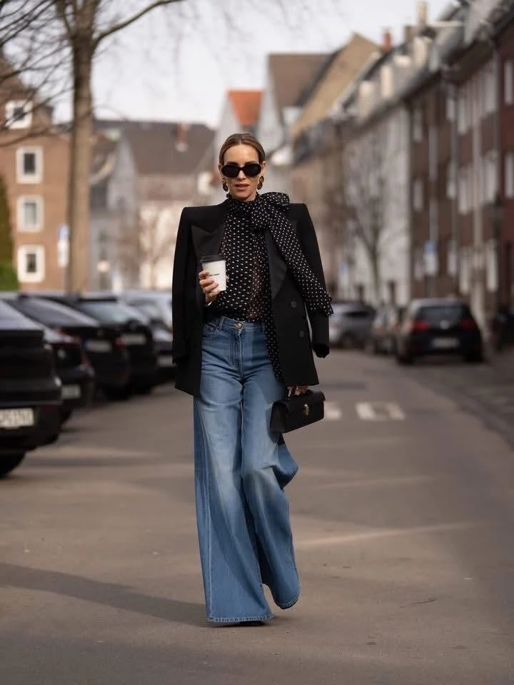 Guía de estilo: 7 formas de usar jeans palazzo en los días fríos